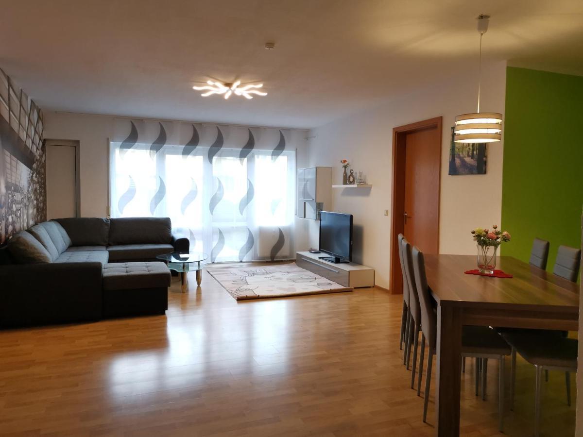 Gute Laune Mit Terrasse Und Garten Zentral FDH 외부 사진